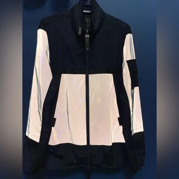 Flashy jacket - Picture 1 of 4